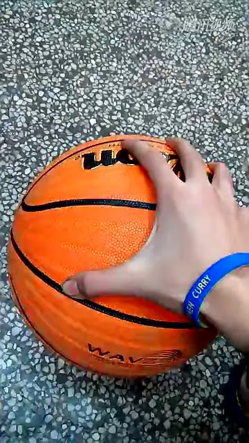 篮球小学生基本功训练教学反思简短_1